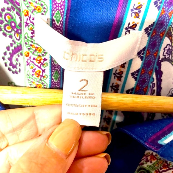 Chicos “No Iron” multicolored paisley block print button down  #H31 - Picture 4 of 5